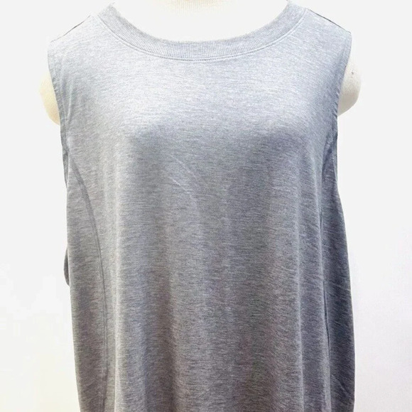 NWT TEK GEAR Women Sleeveless Pullover High Neck Gray Muscle Shirt Plus Size 2X - Picture 1 of 14